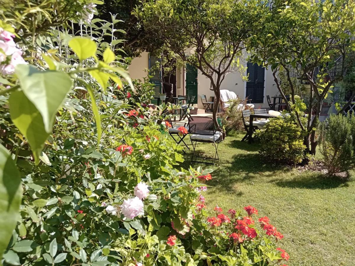 Il Giardino Rooms&Breakfast La Maddalena  Esterno foto