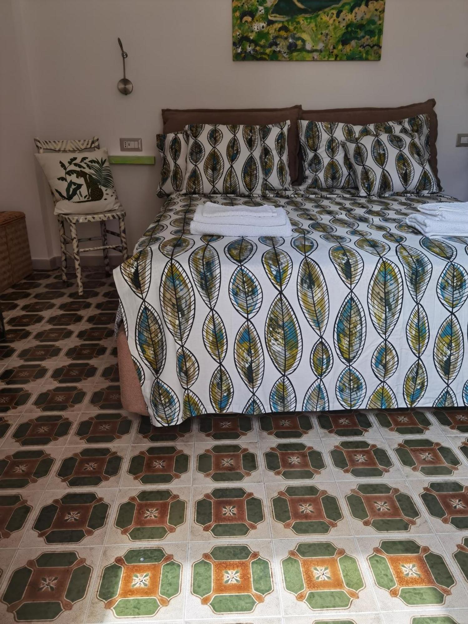 Il Giardino Rooms&Breakfast La Maddalena  Camera foto