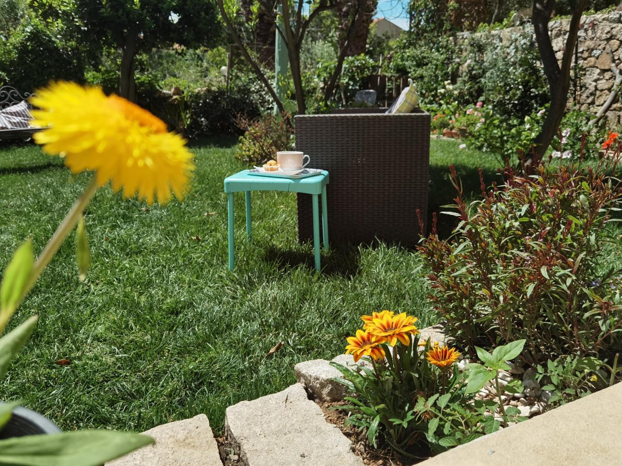 Il Giardino Rooms&Breakfast La Maddalena  Camera foto