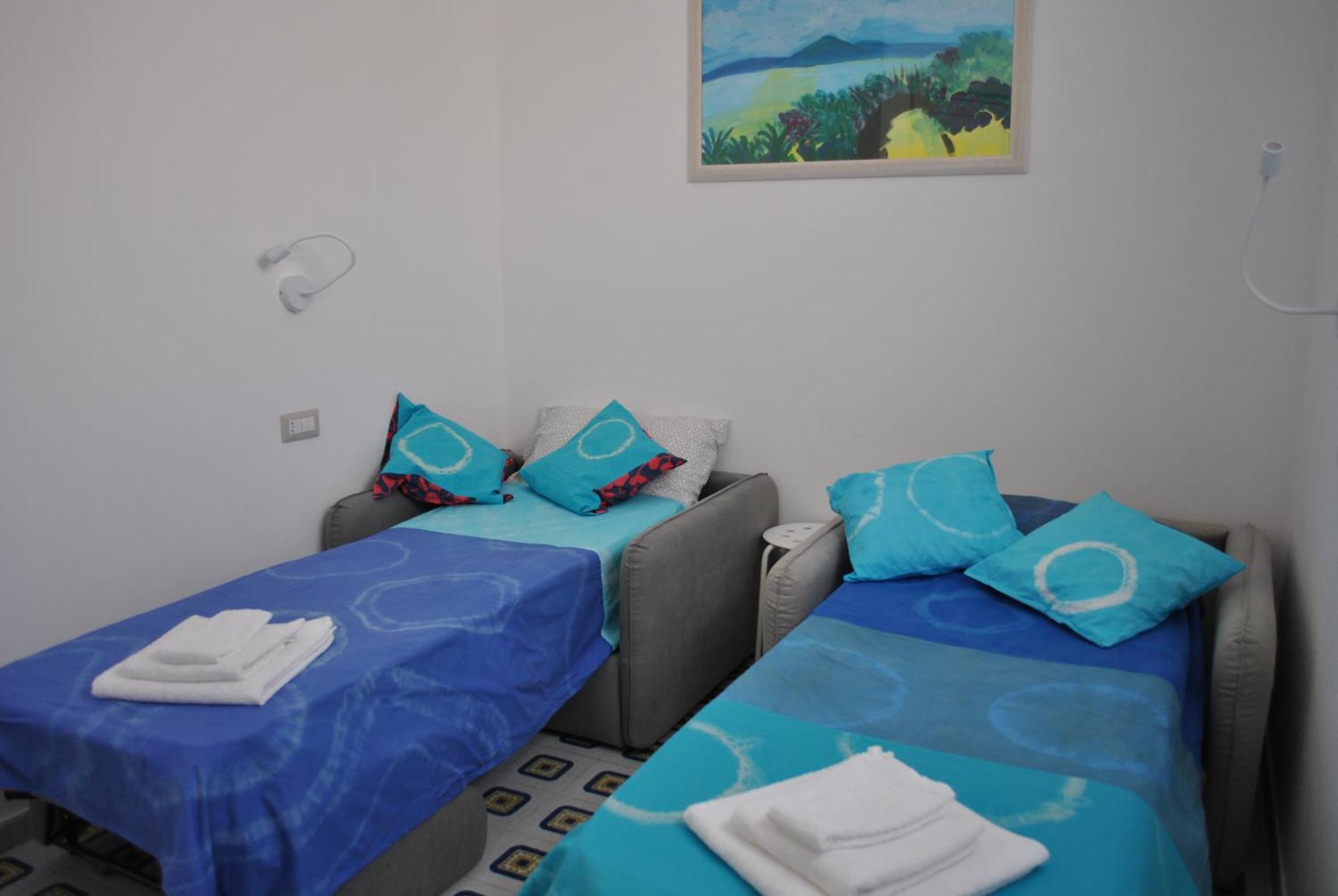 Il Giardino Rooms&Breakfast La Maddalena  Camera foto