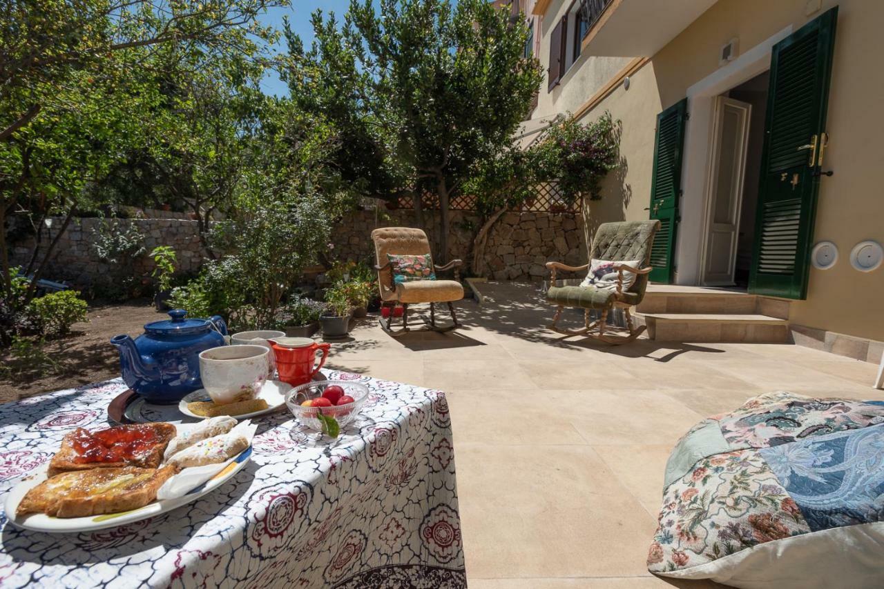 Il Giardino Rooms&Breakfast La Maddalena  Esterno foto